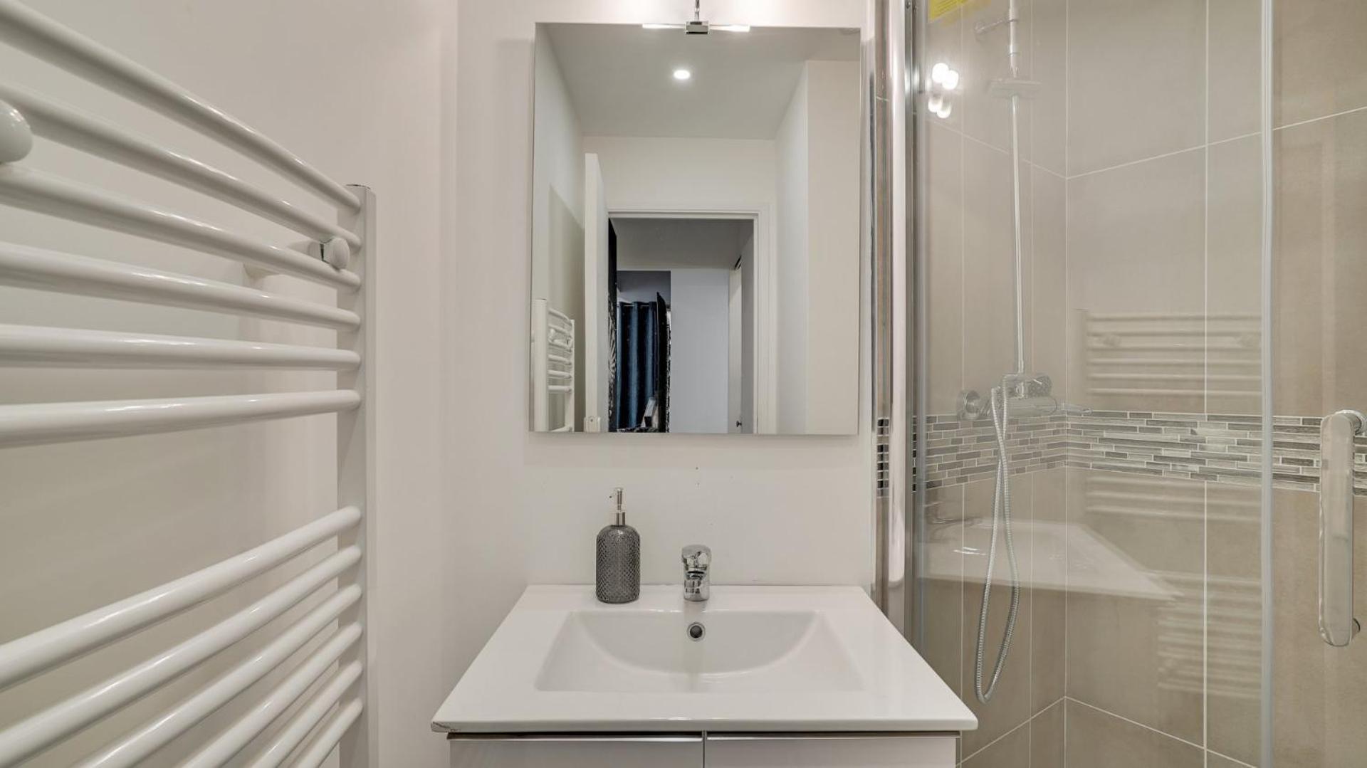 144 Suite Bebesse - Superbe Appartement A Paris Exteriör bild